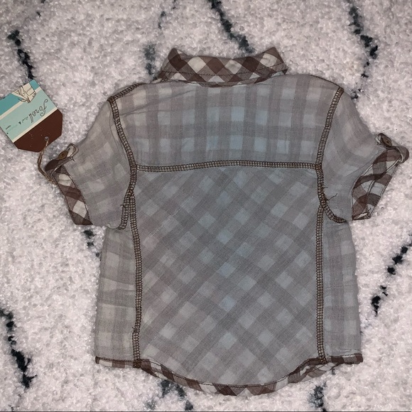 🍑3/$25🍑 Gauze Button Down Boys Shirt - Picture 5 of 13